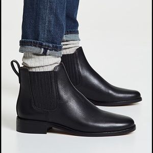 SOLD- Madewell Ainsley Chelsea Boots
